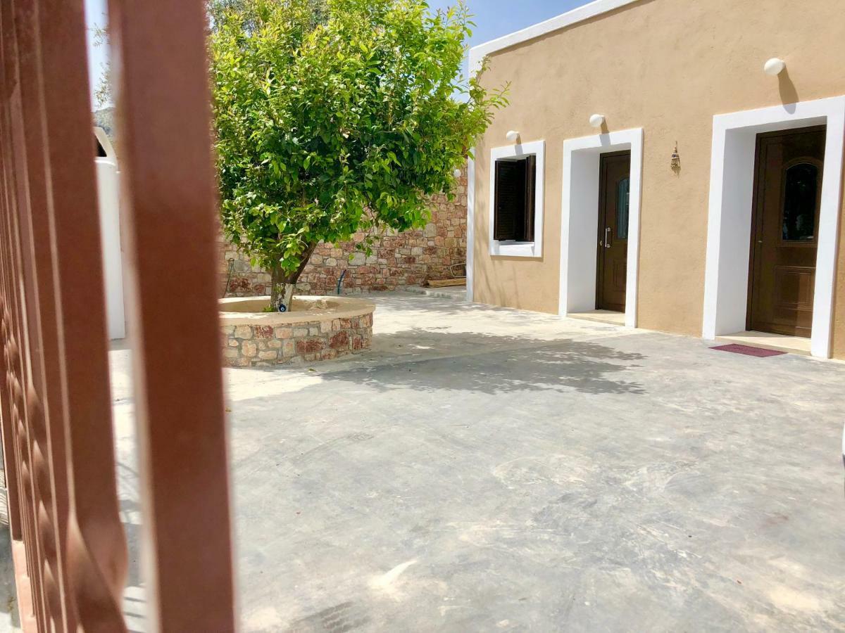 Bekos Traditional House Archangelos  Exterior foto