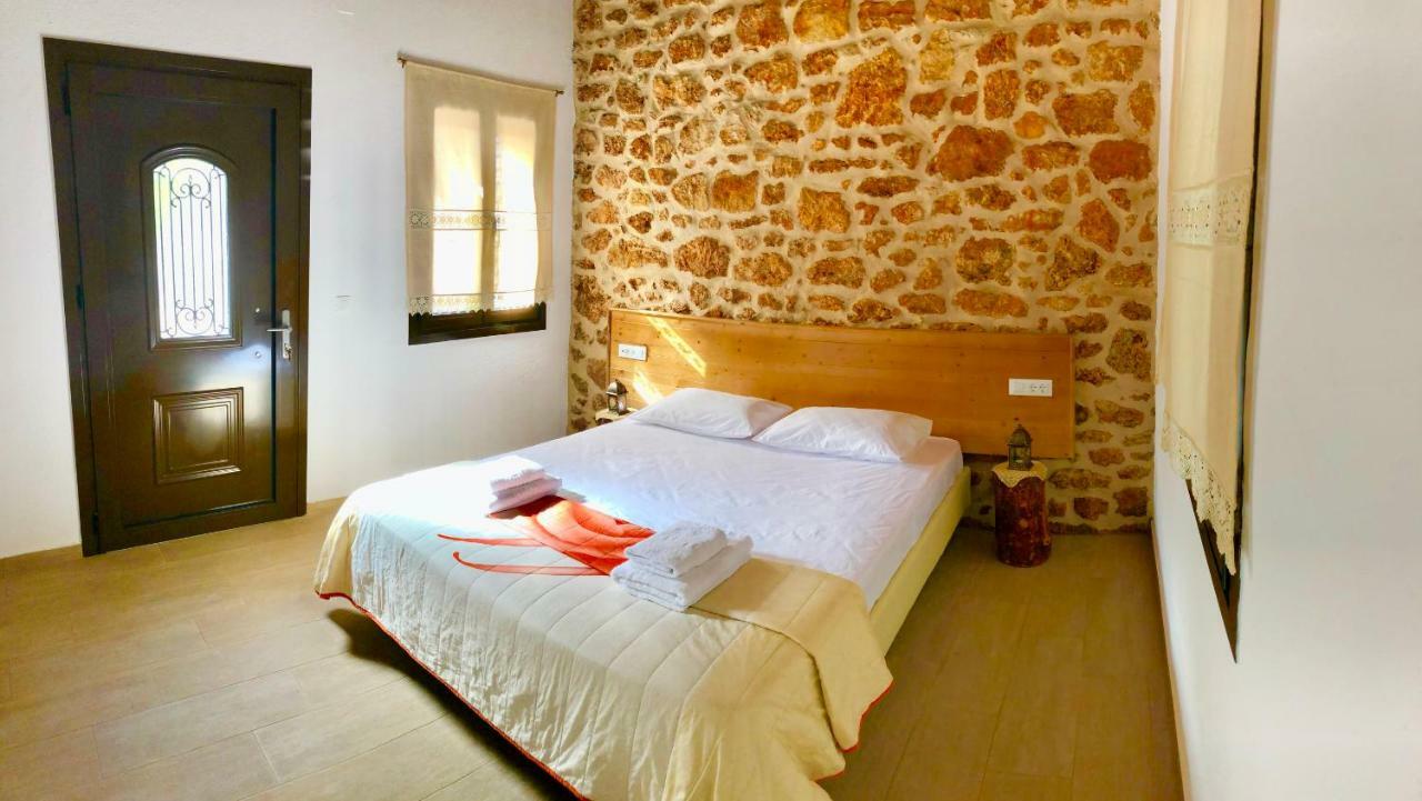 Bekos Traditional House Archangelos  Exterior foto